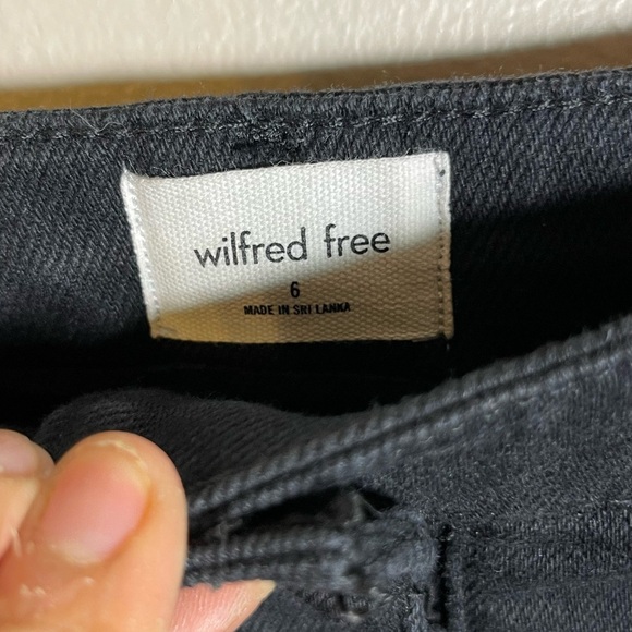 Aritzia Wilfred Free Black Modern Cargo Pant Button Fly Size 6 - Picture 5 of 7